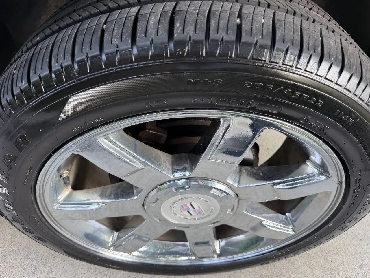 Used 2009 Cadillac Escalade 4WD Hybrid image 49