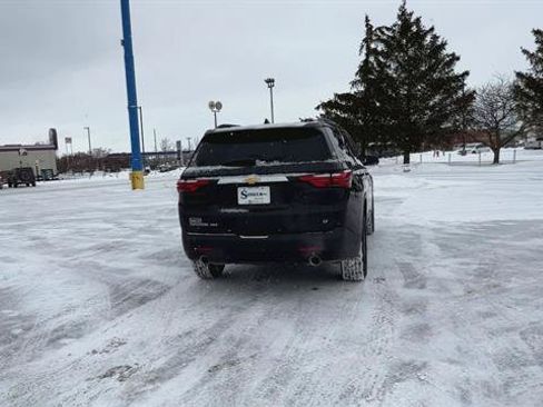 Used 2023 Chevrolet Traverse LT w/ LPO, Floor Liner Package image 8