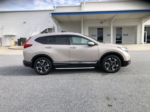 Certified 2019 Honda CR-V Touring image 9