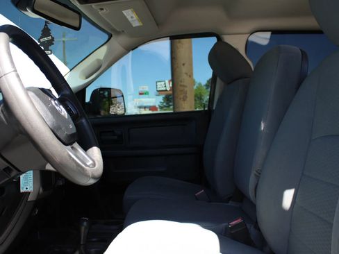 Used 2015 RAM 3500 Tradesman w/ Chrome Appearance Group image 12