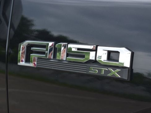 Used 2018 Ford F150 XL w/ Equipment Group 101A Mid AWD/4WD image 5