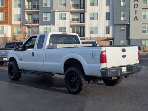 Used 2015 Ford F350 XLT w/ Snow Plow Prep Package image 8