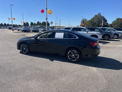 Used 2024 Chevrolet Malibu LT image 4