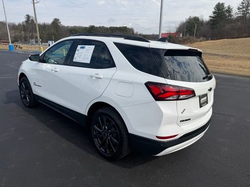 Used 2024 Chevrolet Equinox RS w/ LPO, Floor Liner Package AWD/4WD image 7