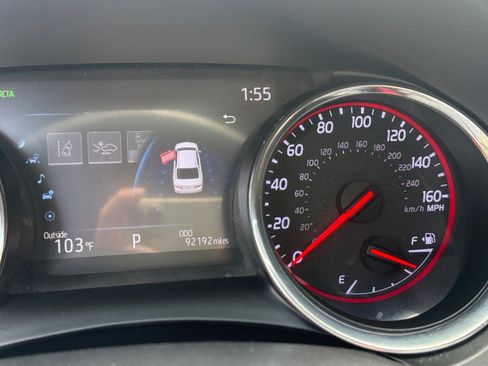 Used 2019 Toyota Camry XSE FWD image 11