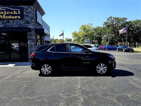 Used 2022 Chevrolet Equinox LT image 8