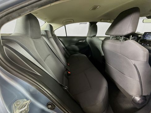 Used 2020 Toyota Corolla LE FWD image 32