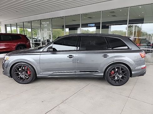 Used 2025 Audi SQ7 Prestige image 6