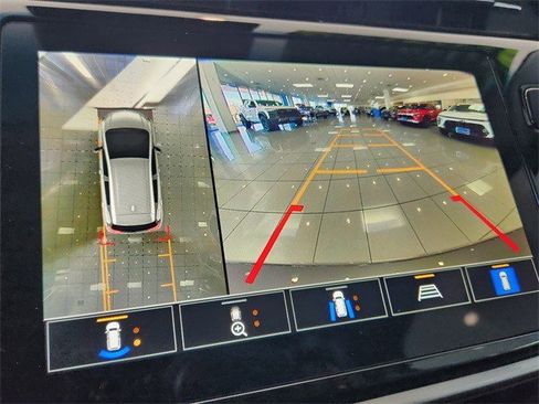 Used 2023 Chevrolet Bolt LT w/ Infotainment Package image 25