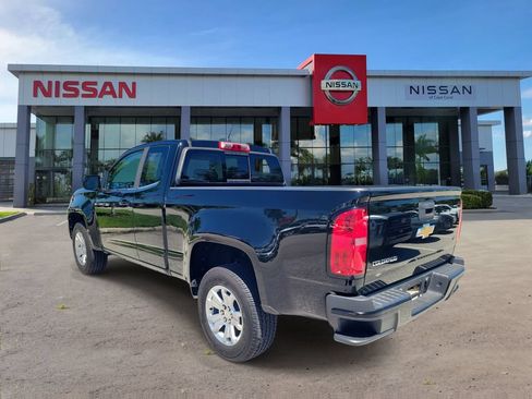 Used 2020 Chevrolet Colorado LT w/ LT Convenience Package RWD image 4