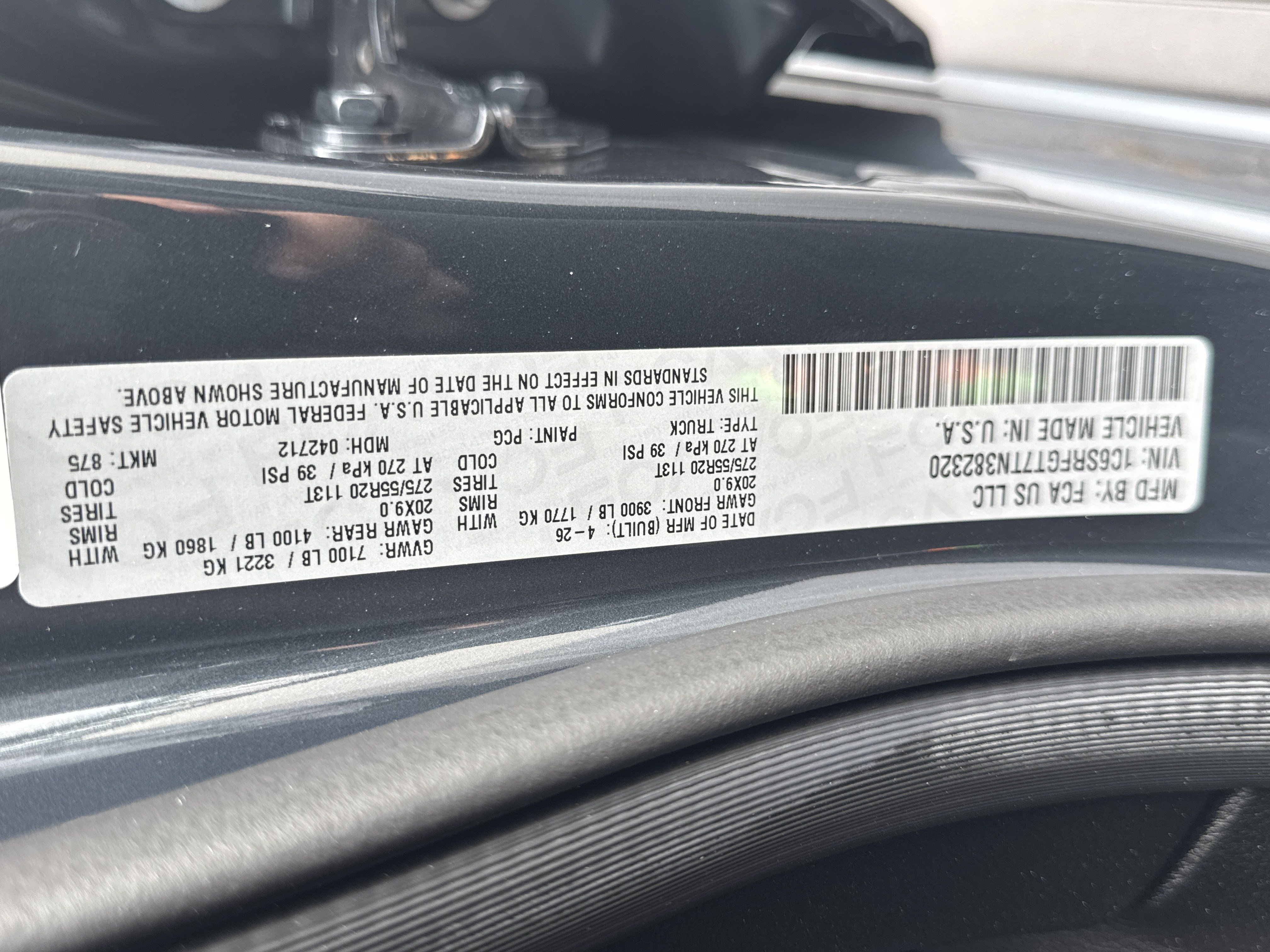 New 2026 RAM 1500 Express AWD/4WD image 34