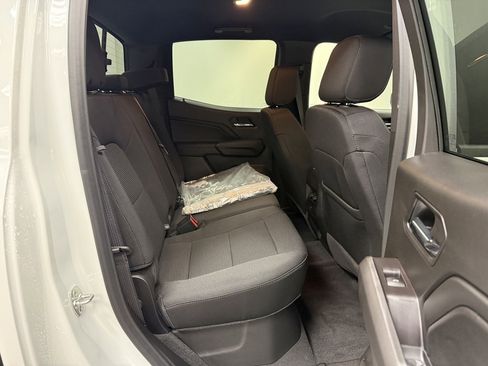 New 2026 GMC Canyon Elevation image 17