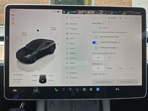 Used 2023 Tesla Model Y Long Range AWD/4WD image 52