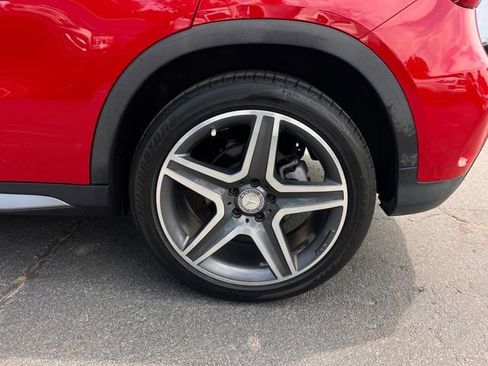 Used 2016 Mercedes-Benz GLA 250 4MATIC image 38