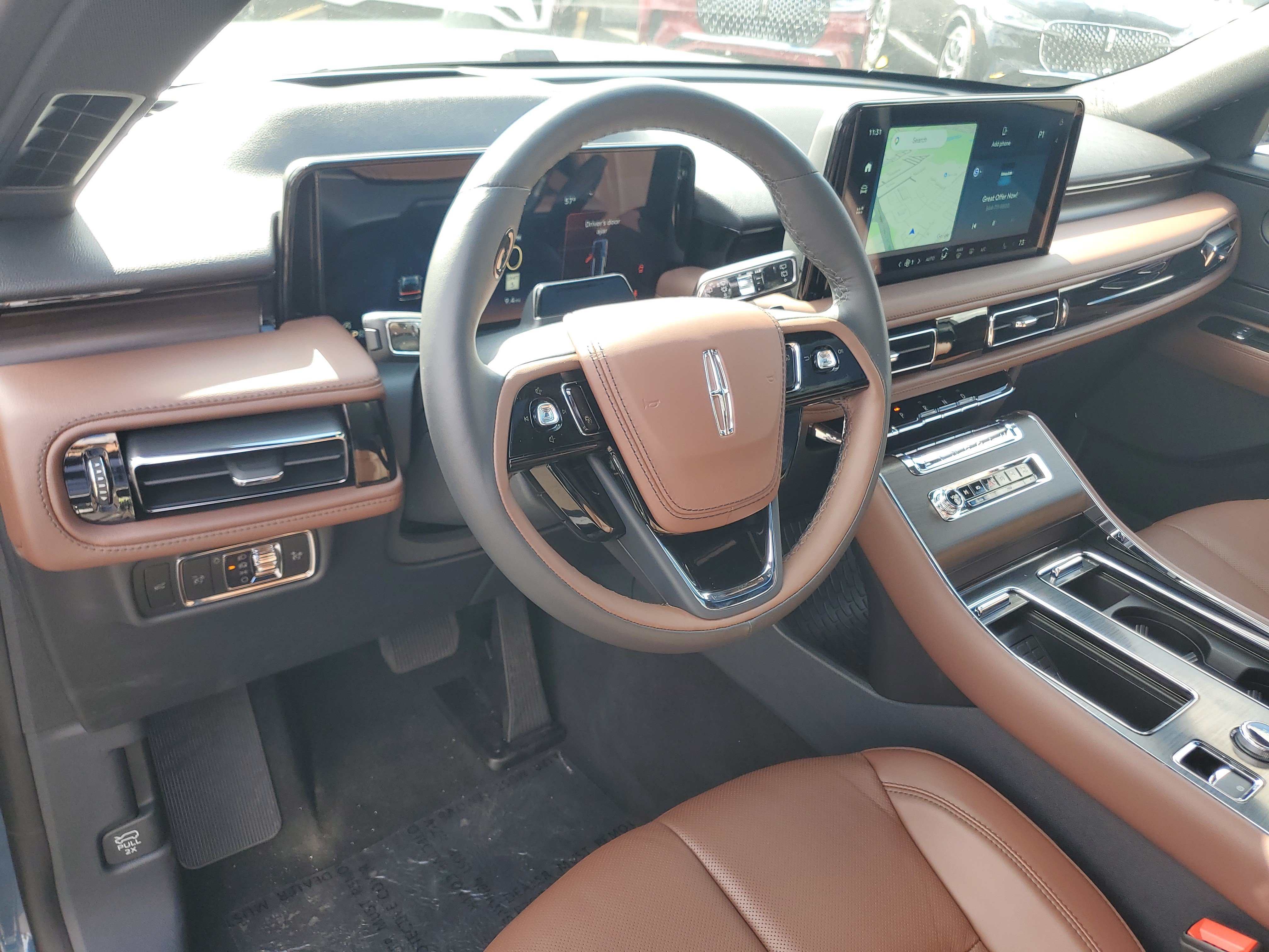 New 2026 Lincoln Aviator Reserve w/ Jet Appearance Package AWD/4WD image 12