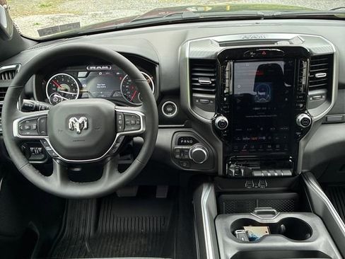 Used 2026 RAM 1500 Big Horn AWD/4WD image 3