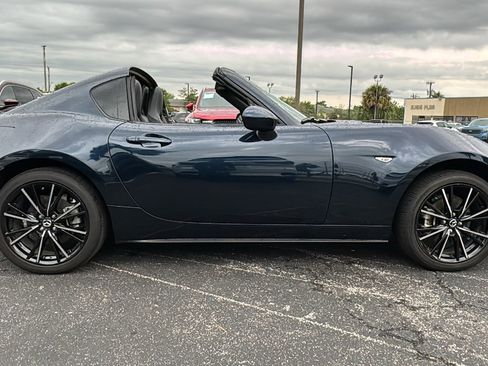 Used 2025 MAZDA MX-5 Miata RF Grand Touring RWD image 3