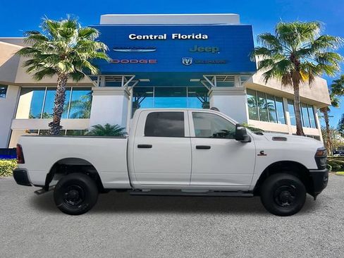 New 2026 RAM 2500 Tradesman AWD/4WD image 4