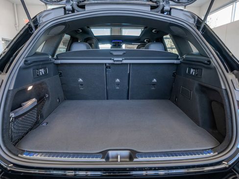 New 2026 Mercedes-Benz GLC 300 4MATIC image 34