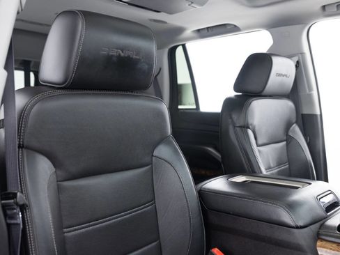 Used 2015 GMC Yukon Denali w/ Touring Package image 30
