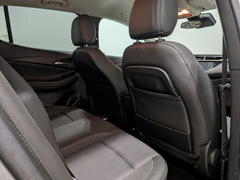 Used 2023 Buick Encore GX Preferred w/ Cold Weather Comfort Package image 18