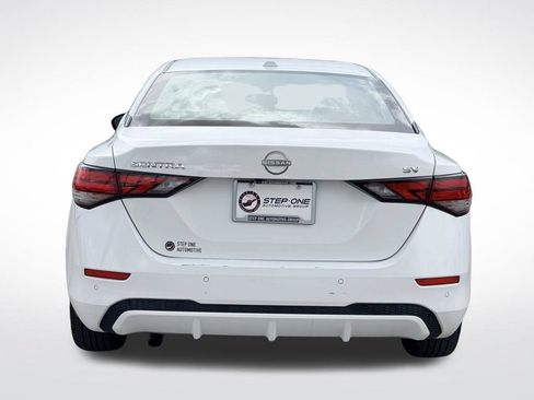 Used 2024 Nissan Sentra SV FWD image 5