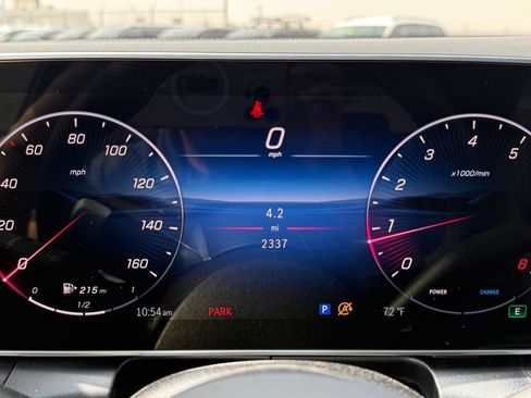 Used 2026 Mercedes-Benz GLC 300 4MATIC image 28