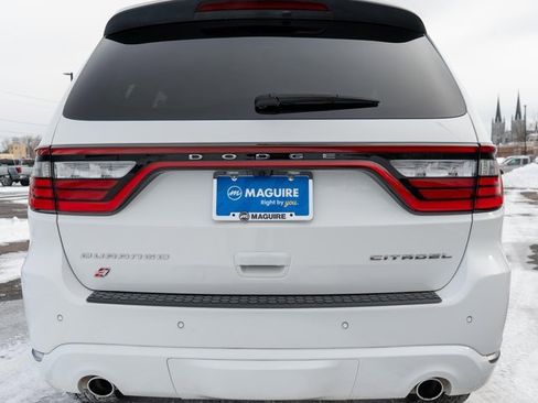 Used 2023 Dodge Durango Citadel image 7