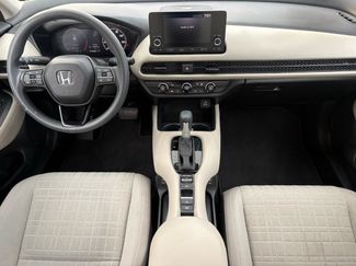 Certified 2025 Honda HR-V LX video 2