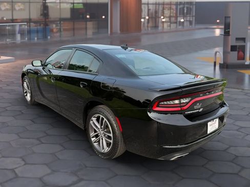 Used 2019 Dodge Charger SXT AWD/4WD image 9