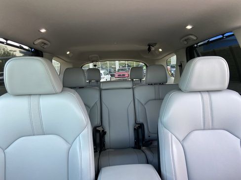 Used 2024 Honda Pilot EX-L image 19