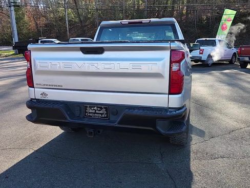 Used 2019 Chevrolet Silverado 1500 W/T w/ Trailering Package image 19