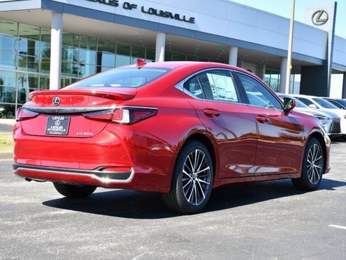 New 2025 Lexus ES 300h w/ Premium Package image 7