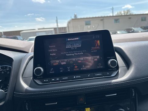Used 2021 Nissan Rogue SL AWD/4WD image 51