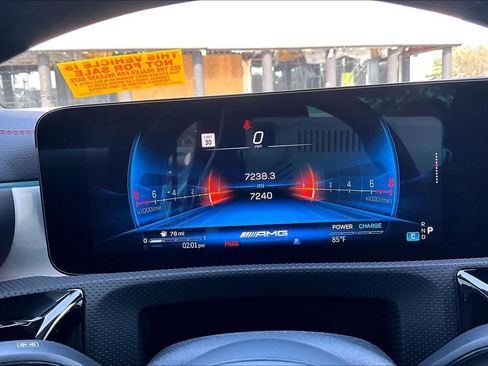 Used 2025 Mercedes-Benz CLA 35 AMG 4MATIC image 26