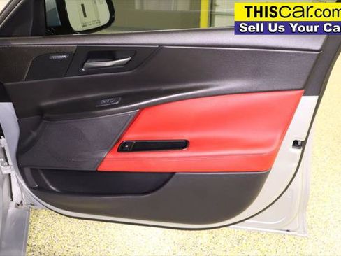 Used 2017 Jaguar XE R-Sport image 34