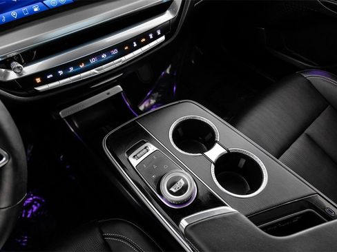 Used 2024 Cadillac Lyriq Luxury image 22