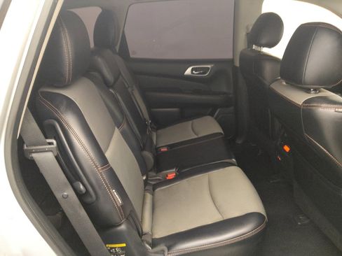 Used 2020 Nissan Pathfinder SV w/ Rock Creek Edition FWD image 19