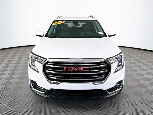 Used 2024 GMC Terrain SLT FWD image 4