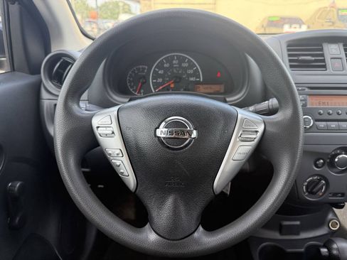 Used 2018 Nissan Versa S Plus FWD image 15