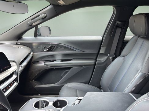 Certified 2024 Cadillac Lyriq Sport w/ LPO, Floor Liner Package AWD/4WD image 21