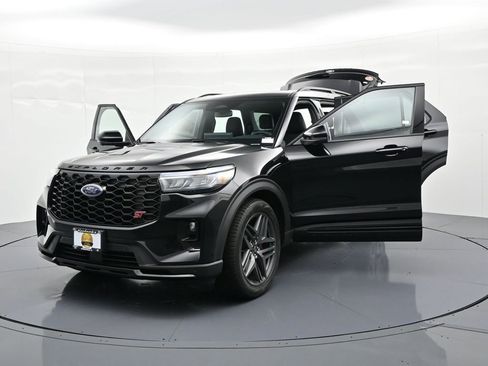 New 2026 Ford Explorer ST image 33