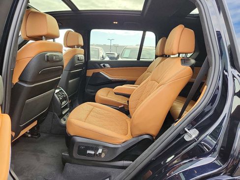 Certified 2024 BMW X7 xDrive40i w/ M Sport Package AWD/4WD image 10