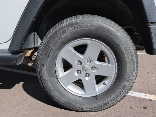 Used 2018 Jeep Wrangler Unlimited Sport AWD/4WD image 11