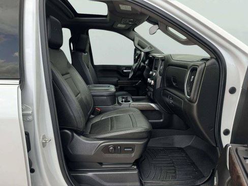 Used 2022 GMC Sierra 3500 Denali AWD/4WD image 49