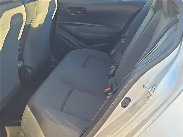Used 2025 Toyota Corolla LE FWD image 18