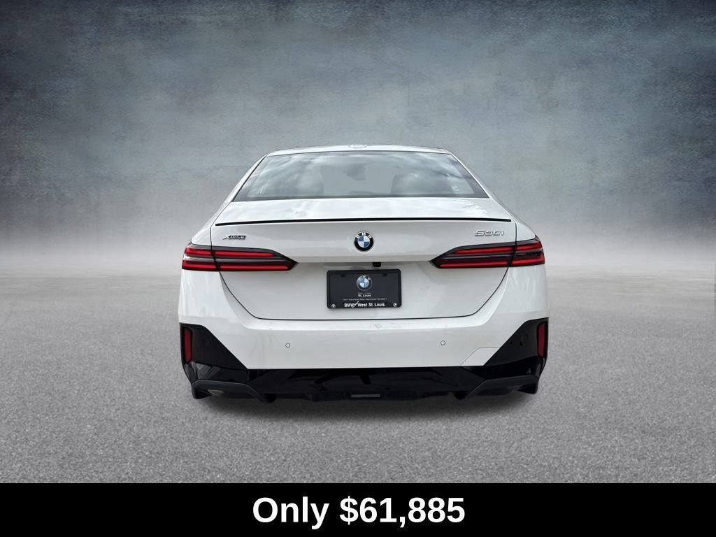Used 2026 BMW 530i xDrive AWD/4WD image 4