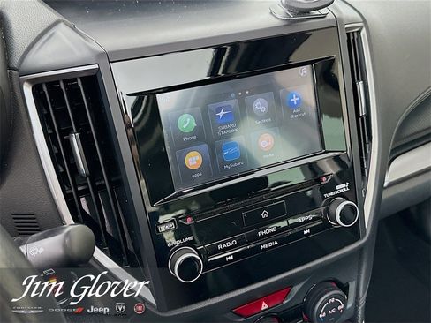 Used 2022 Subaru Forester Premium image 31