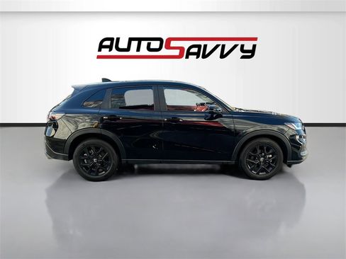 Used 2024 Honda HR-V Sport image 8