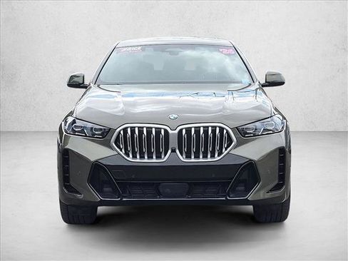 Used 2026 BMW X6 xDrive40i AWD/4WD image 2